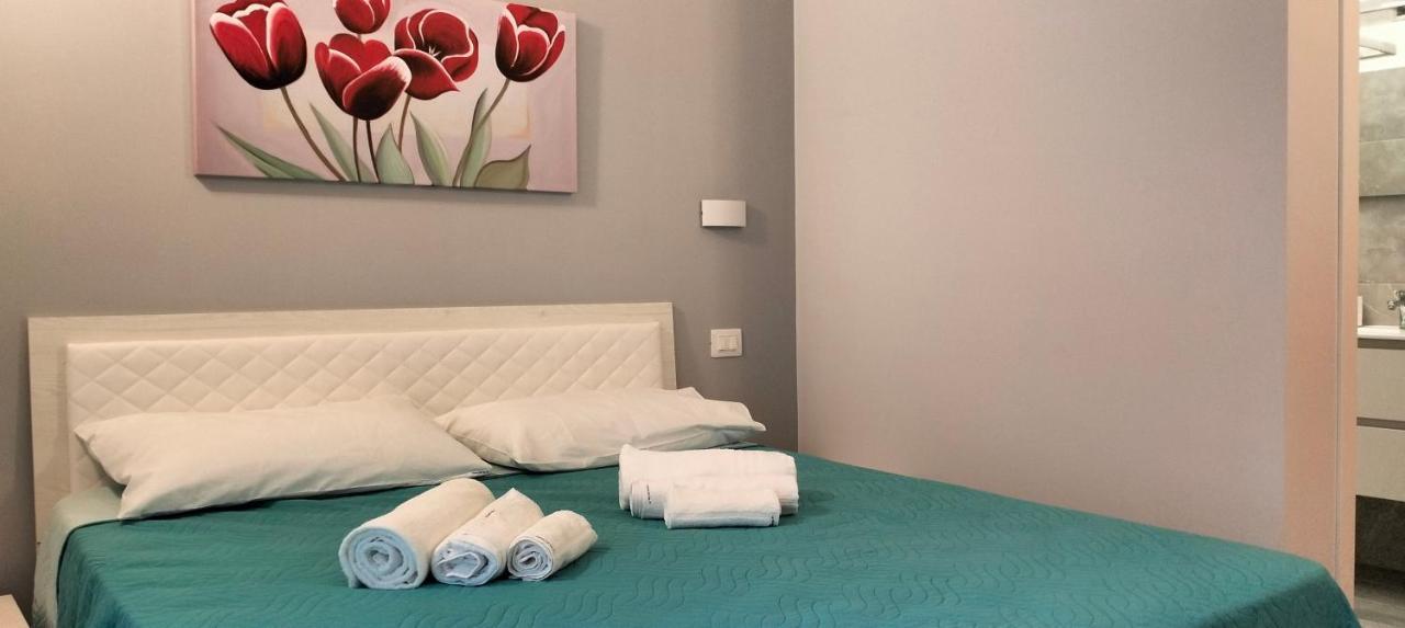 Le Vie Del Centro Bed & Breakfast Шака Екстериор снимка