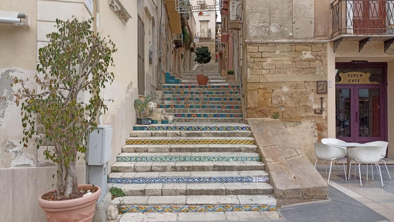 Le Vie Del Centro Bed & Breakfast Шака Екстериор снимка