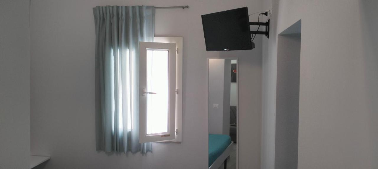 Le Vie Del Centro Bed & Breakfast Шака Екстериор снимка