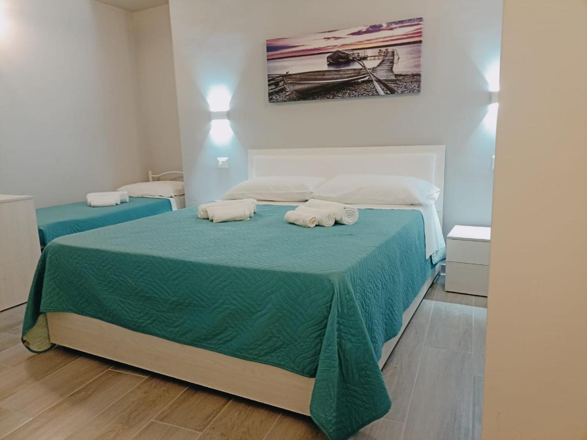 Le Vie Del Centro Bed & Breakfast Шака Екстериор снимка